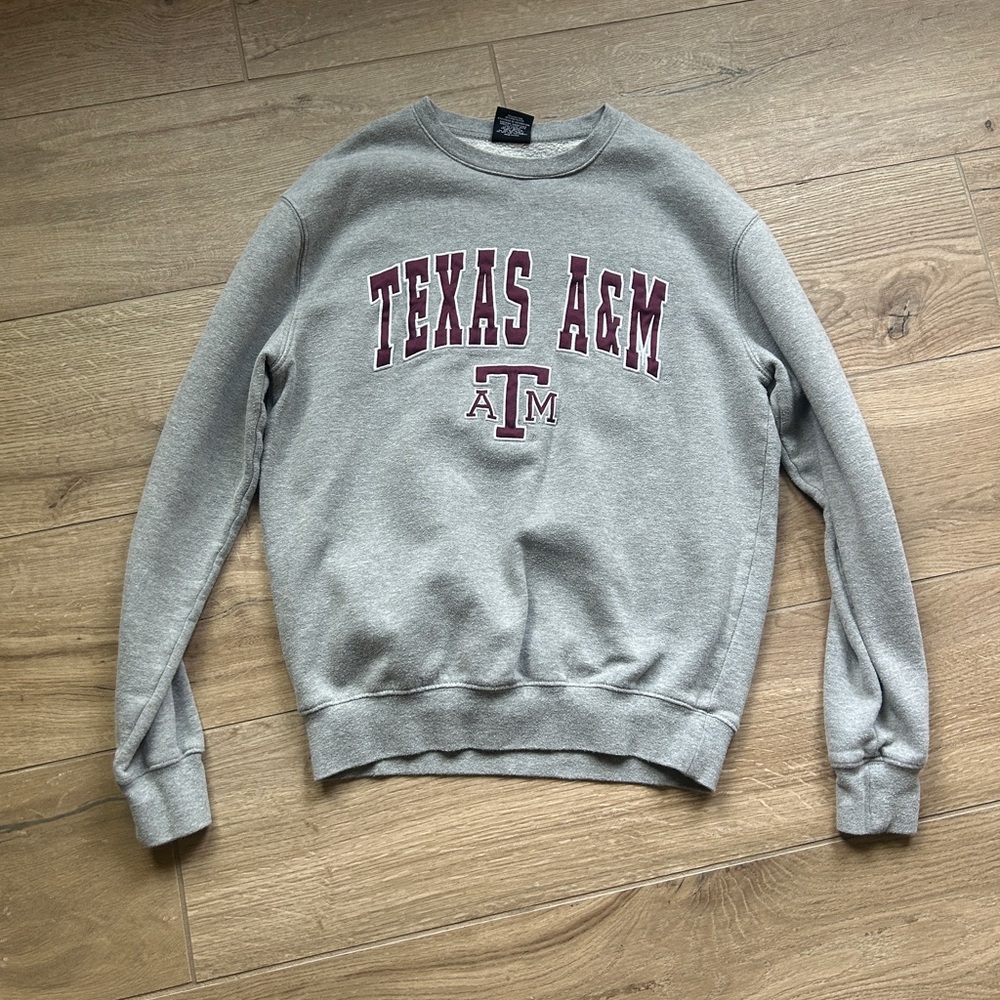 Colosseum Gray Crewneck Sweatshirt with Maroon Texas A&M Logo